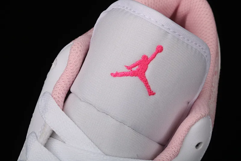 All categories Air Jordan Jordan series basketball shoes Air Jordan 1 Low Air Jordan 1 Low GS AJ1 Joe 1 low-top ice cream low-top basketball shoes CW7104-601